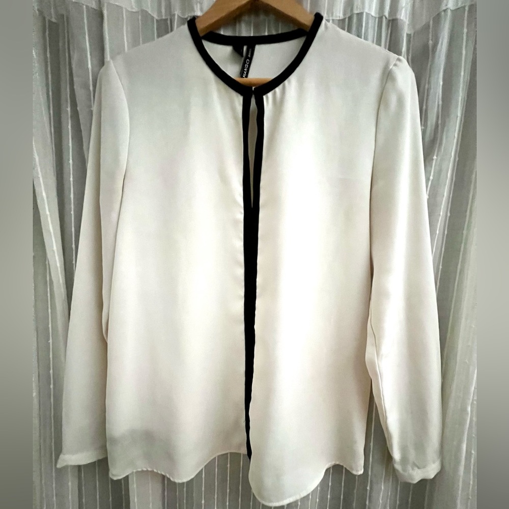 Not Fo SALE- Mango blouse